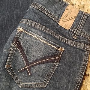 Vanity Dakota 26x29 short